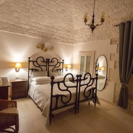 Locorotondo Stone House Villa ภายนอก รูปภาพ